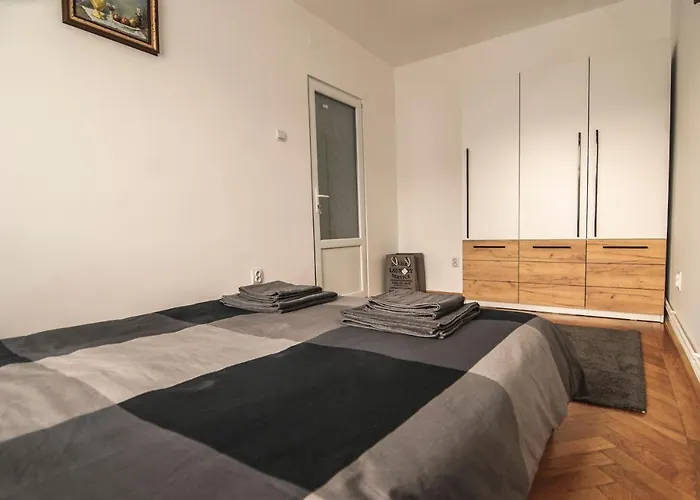 Central David Residence